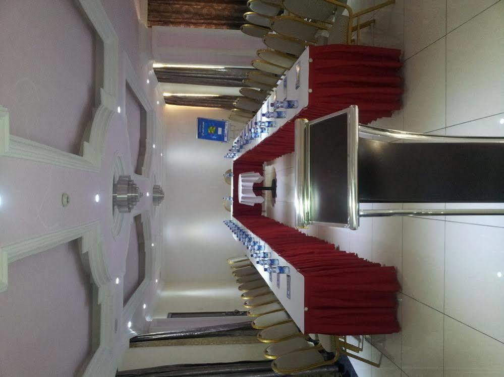 Bole Skygate Hotel 亚的斯亚贝巴 外观 照片